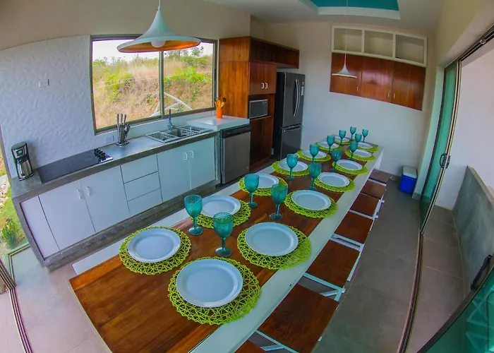 Esencia Guana, Beach House *